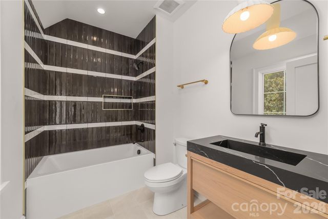 9119 Summer Club Road, Charlotte, NC 28277
