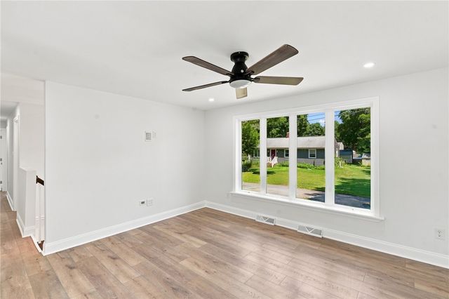 53 Buena Vista Avenue, Warwick, RI 02889
