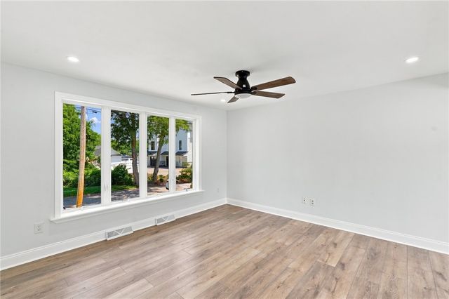 53 Buena Vista Avenue, Warwick, RI 02889