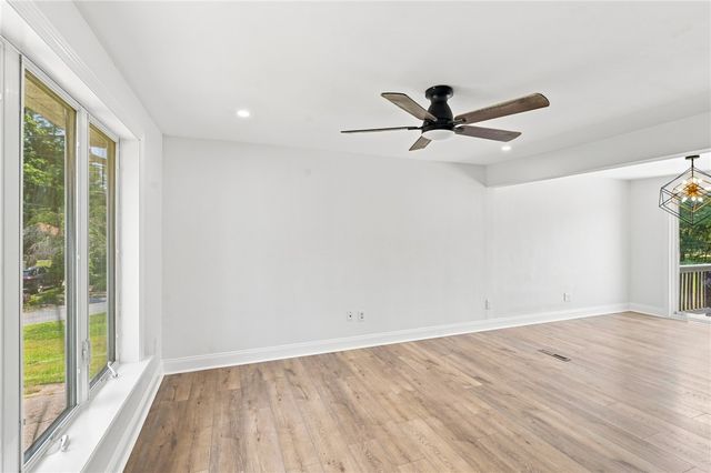 53 Buena Vista Avenue, Warwick, RI 02889