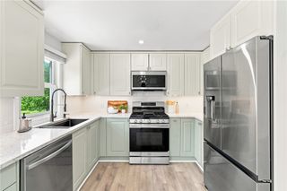 53 Buena Vista Avenue, Warwick, RI 02889