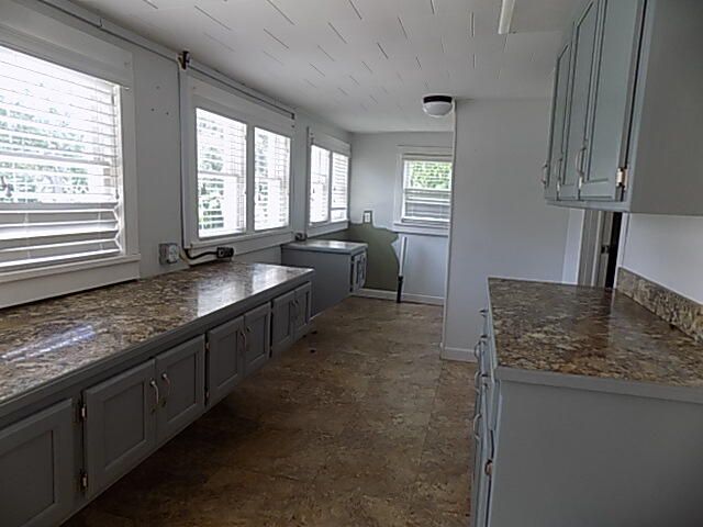 7979 State Highway 14 E, Sparta, MO 65753