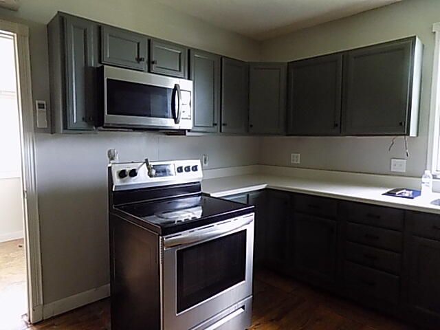 7979 State Highway 14 E, Sparta, MO 65753