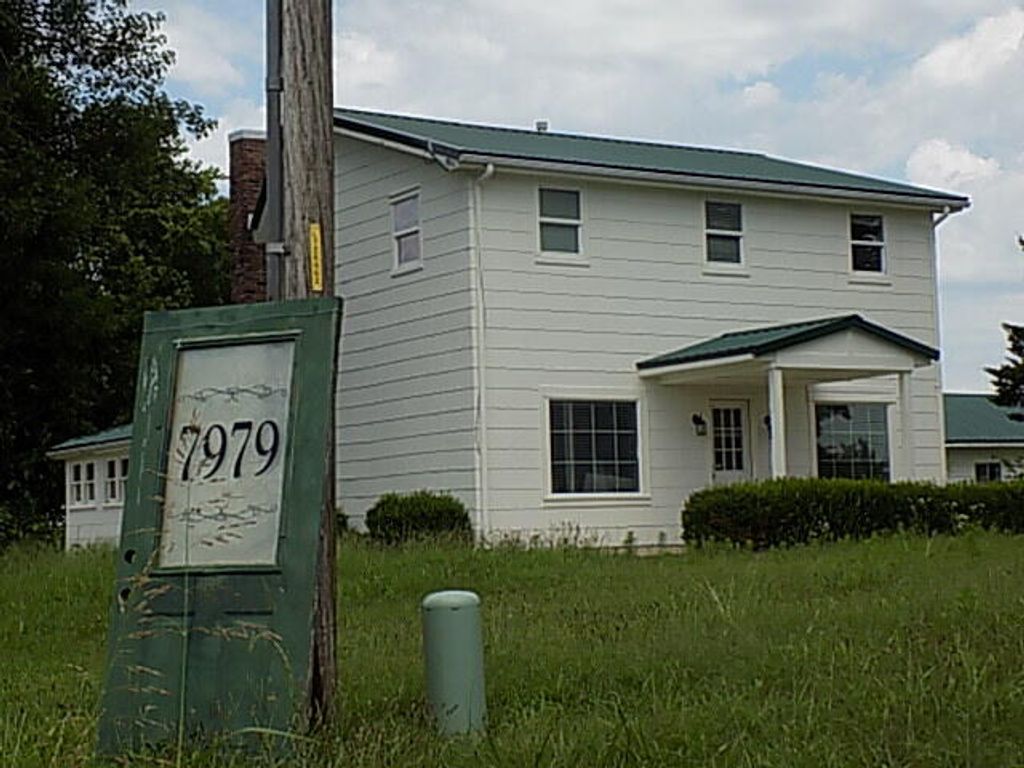 7979 State Highway 14 E, Sparta, MO 65753