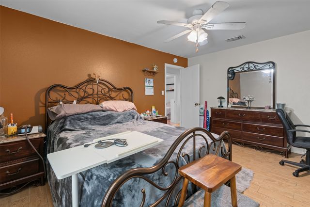 1205 S Rusk Street, Weatherford, TX 76086