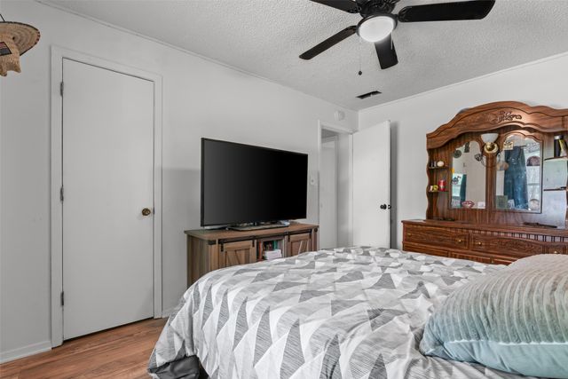 1205 S Rusk Street, Weatherford, TX 76086