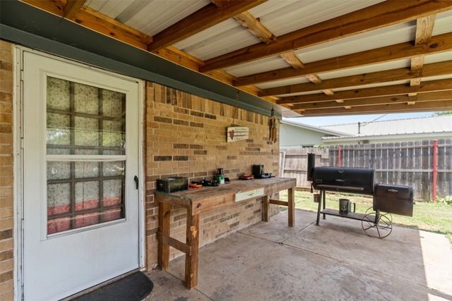 1205 S Rusk Street, Weatherford, TX 76086