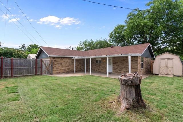 1205 S Rusk Street, Weatherford, TX 76086