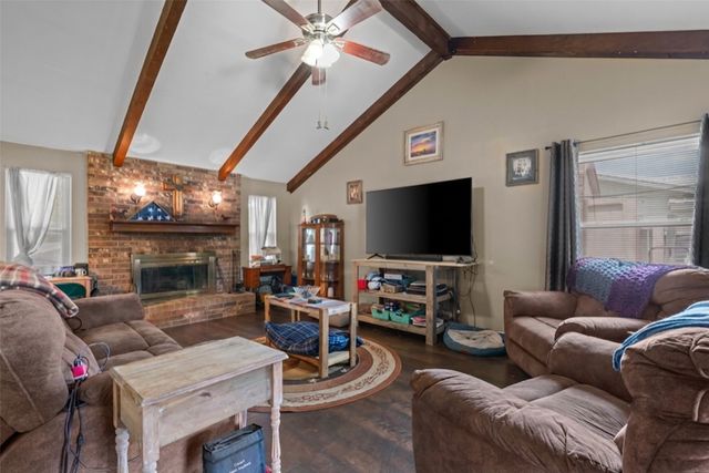 1205 S Rusk Street, Weatherford, TX 76086