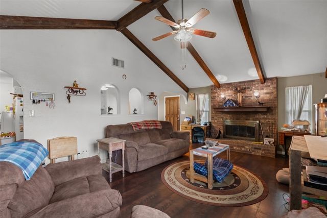 1205 S Rusk Street, Weatherford, TX 76086
