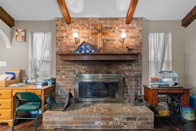 1205 S Rusk Street, Weatherford, TX 76086