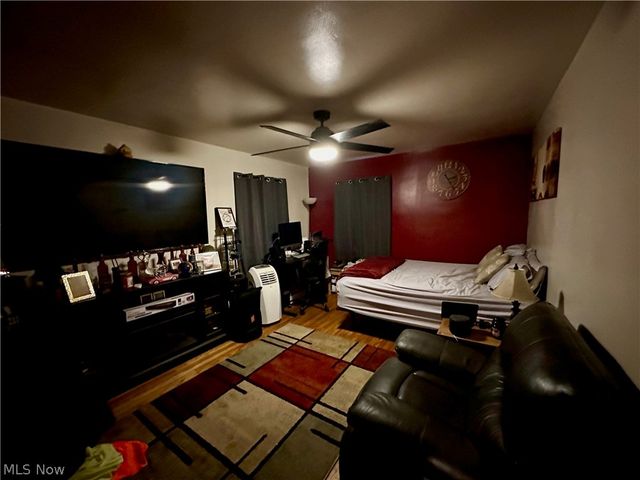 1166 E 176th Street, Cleveland, OH 44119