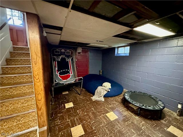 1166 E 176th Street, Cleveland, OH 44119