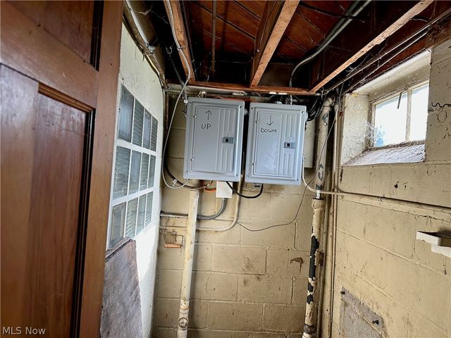 1166 E 176th Street, Cleveland, OH 44119