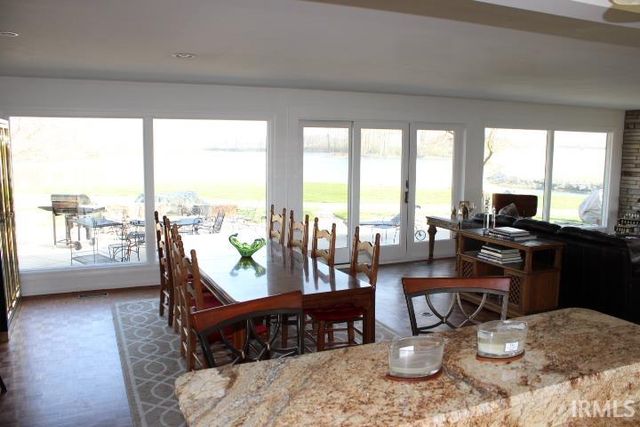 5933 Hoagland Road, Hoagland, IN 46745