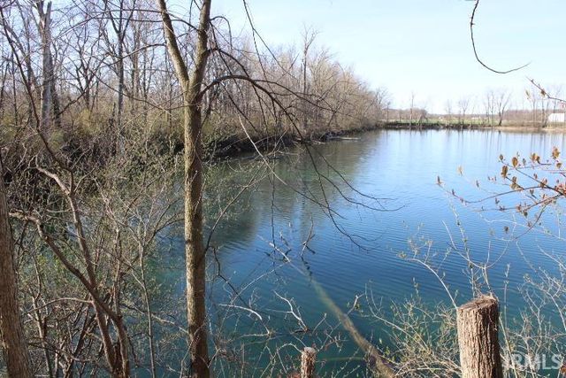 5933 Hoagland Road, Hoagland, IN 46745