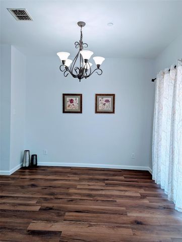 200 Inverness Drive, Lewisville, TX 75067