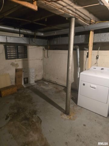 419 N 21ST Street, Herrin, IL 62948