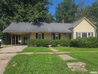 419 N 21ST Street, Herrin, IL 62948