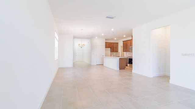 2144 SUNSHINE PEAK DRIVE, Minneola, FL 34715