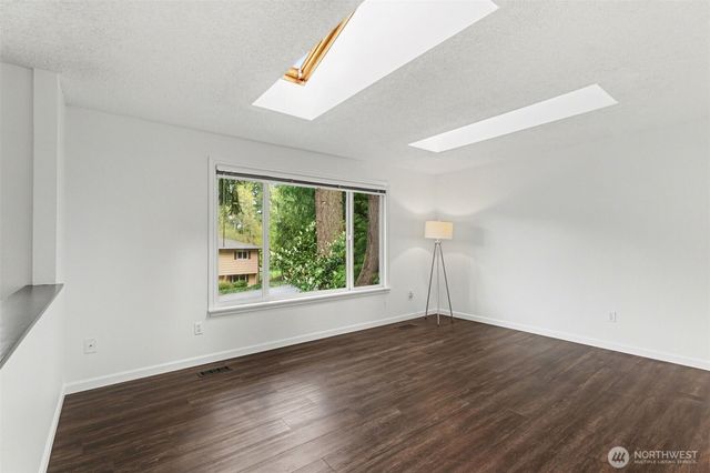 19309 65th Street E, Bonney Lake, WA 98391