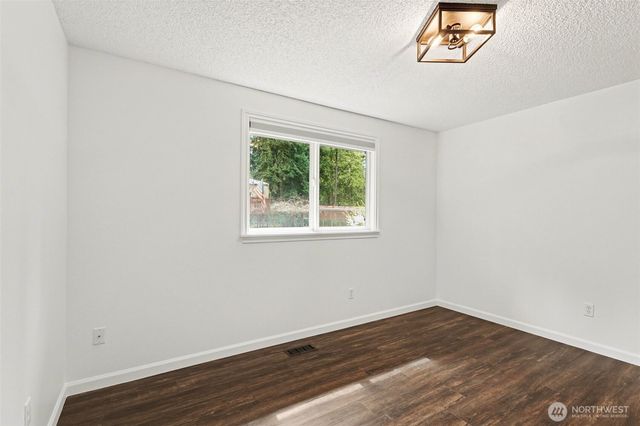 19309 65th Street E, Bonney Lake, WA 98391