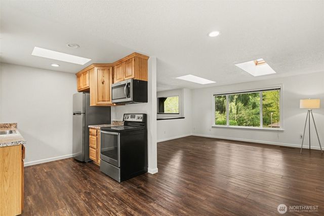 19309 65th Street E, Bonney Lake, WA 98391