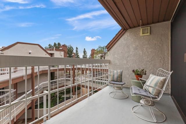 436 E Palm Avenue 301, Burbank, CA 91501