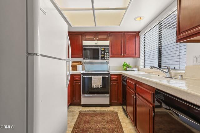 436 E Palm Avenue 301, Burbank, CA 91501