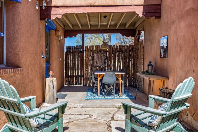 727 Galisteo A, Santa Fe, NM 87501