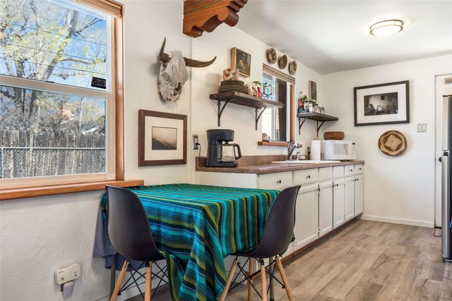 727 Galisteo A, Santa Fe, NM 87501