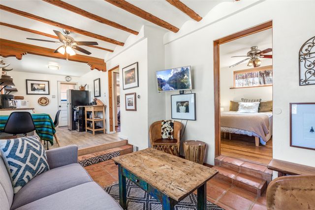 727 Galisteo A, Santa Fe, NM 87501
