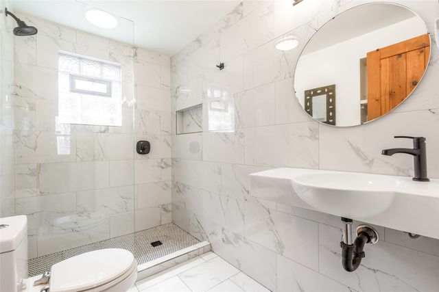 727 Galisteo A, Santa Fe, NM 87501