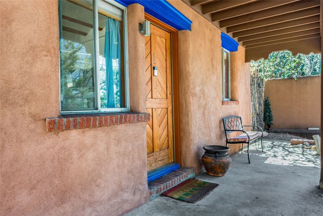 727 Galisteo A, Santa Fe, NM 87501