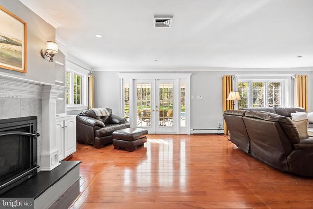 5774 S DEER RUN RD, Doylestown, PA 18902