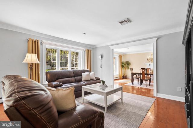 5774 S DEER RUN RD, Doylestown, PA 18902