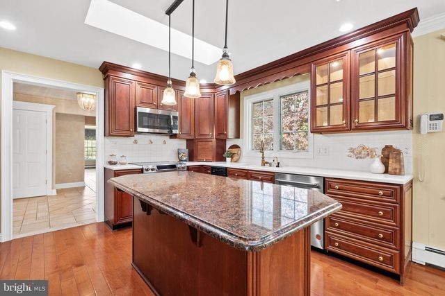5774 S DEER RUN RD, Doylestown, PA 18902