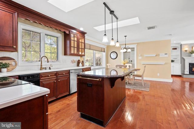 5774 S DEER RUN RD, Doylestown, PA 18902