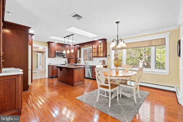 5774 S DEER RUN RD, Doylestown, PA 18902