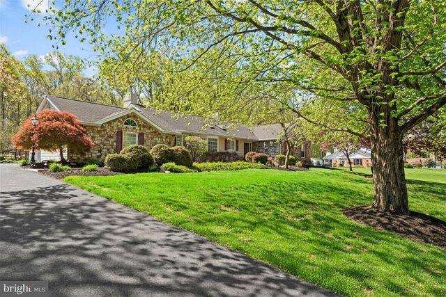 5774 S DEER RUN RD, Doylestown, PA 18902