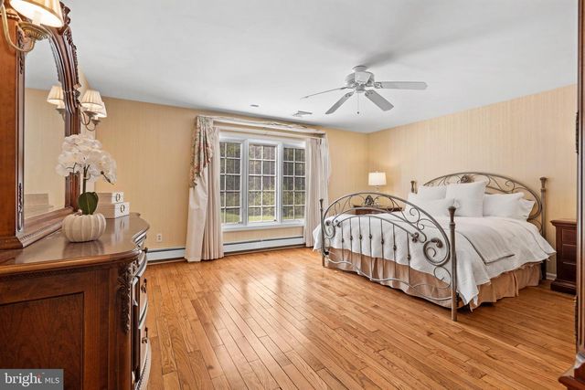 5774 S DEER RUN RD, Doylestown, PA 18902