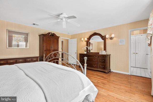 5774 S DEER RUN RD, Doylestown, PA 18902