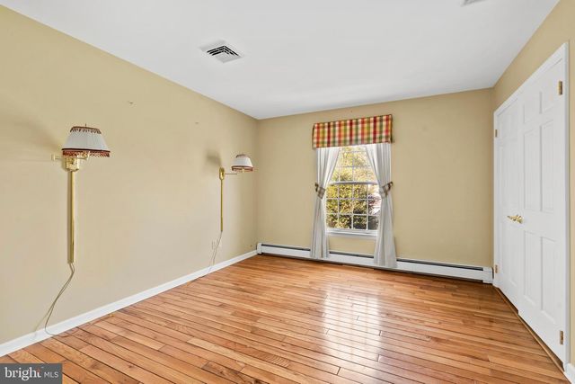 5774 S DEER RUN RD, Doylestown, PA 18902