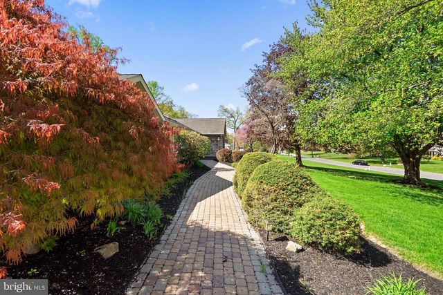 5774 S DEER RUN RD, Doylestown, PA 18902