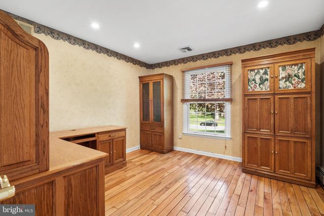 5774 S DEER RUN RD, Doylestown, PA 18902