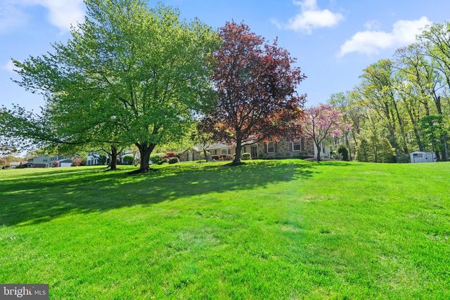 5774 S DEER RUN RD, Doylestown, PA 18902