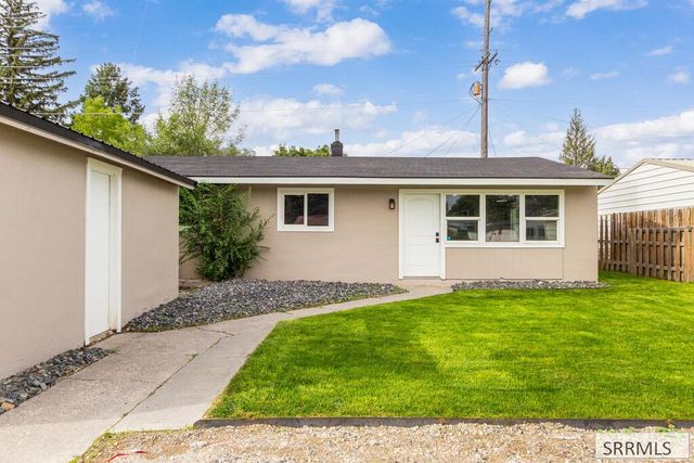 1087 Lovejoy Street, Idaho Falls, ID 83401