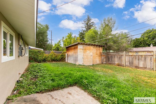 1087 Lovejoy Street, Idaho Falls, ID 83401