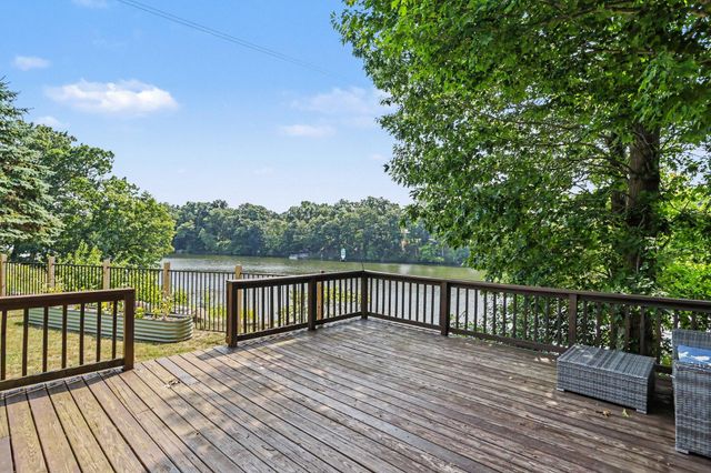 11628 S Lake Chapin Road, Berrien Twp, MI 49103