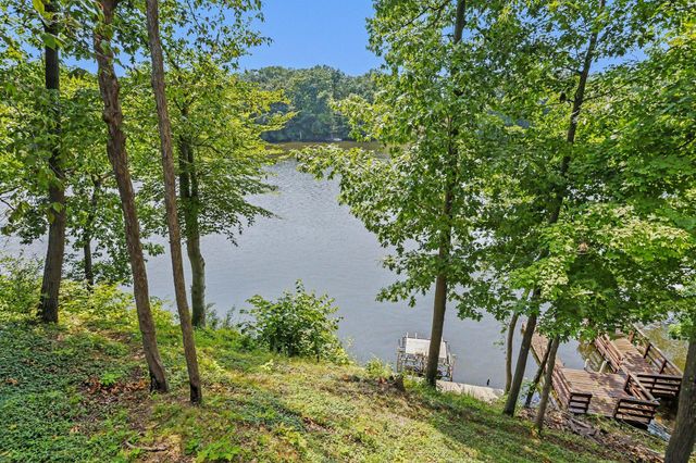 11628 S Lake Chapin Road, Berrien Twp, MI 49103